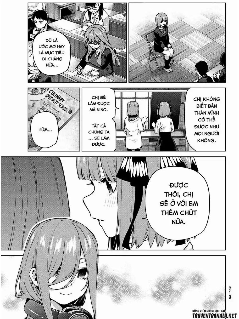 Truyện Tranh Nhà Có 5 Nàng Dâu - Gotoubun No Hanayome trang 6